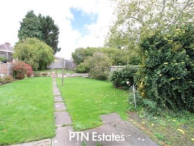 Delightful rear garden